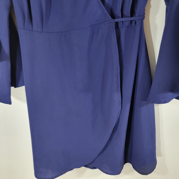 LULU'S navy blue bell sleeve genuine wrap lined flowy mini dress - Picture 4 of 13